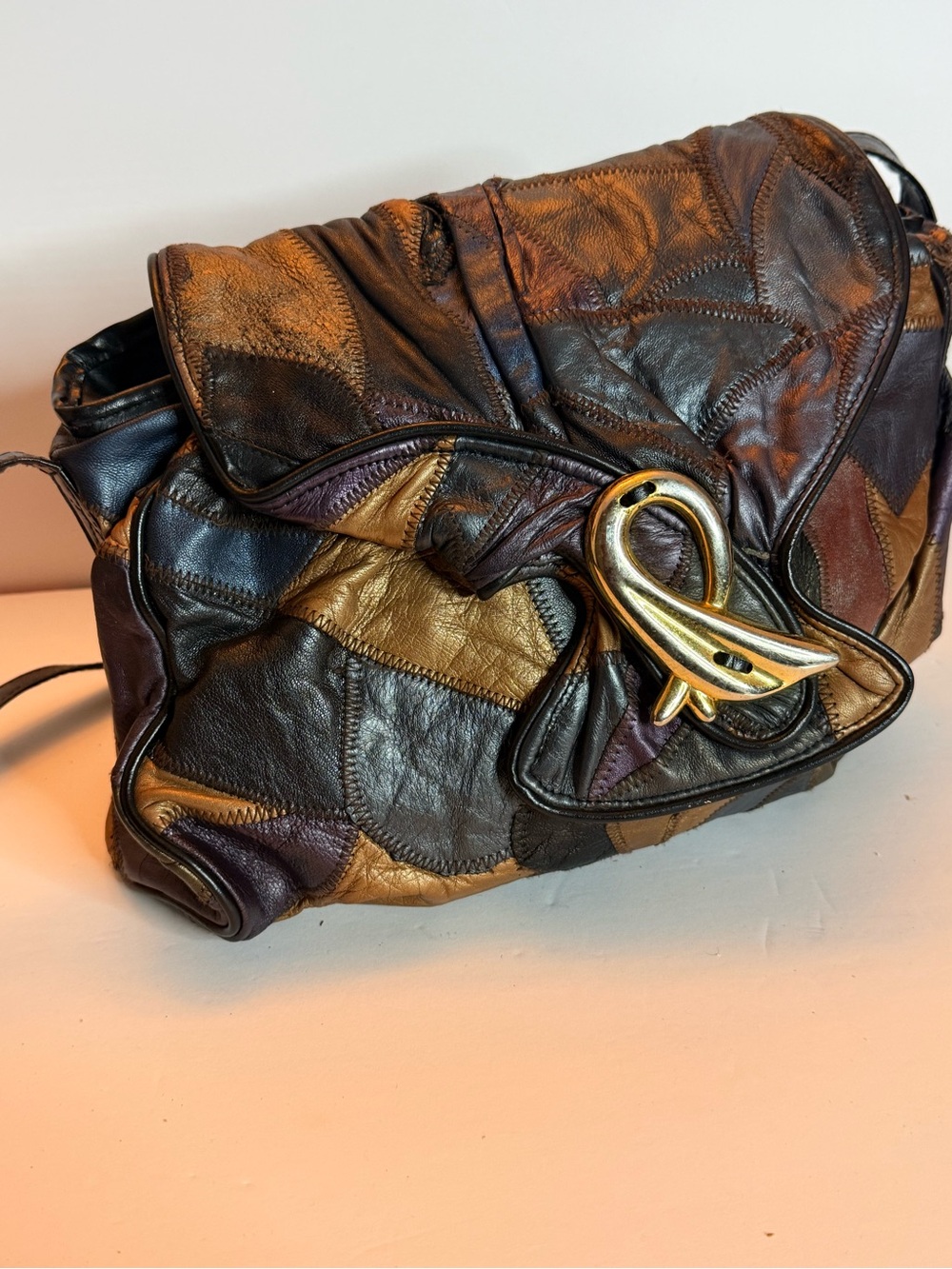 Patchwork Leather Shoulder Bag in Brown & Gold - Unbranded